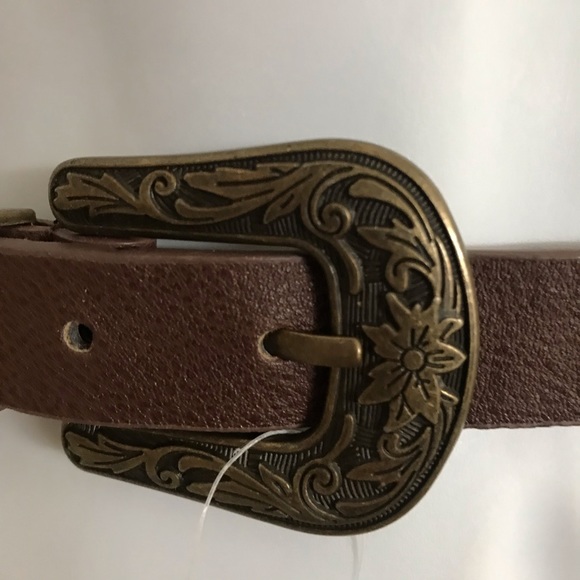 NWT Belt Double Grommet Buckle Light Brown or Tan Etched Metal Hardware … - Picture 6 of 14